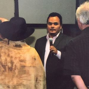 Meet your Posher, Manuel